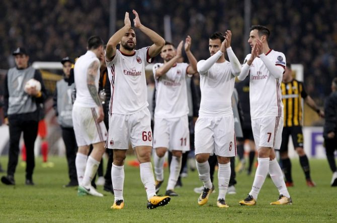 Κράξιμο στη Μίλαν: «Μικρή ομάδα» (pics)