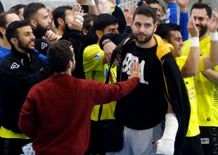 Περαστικά σε Νικολαΐδη
