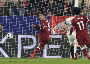 Ο Φιρμίνο σκοράρει χωρίς να βλέπει