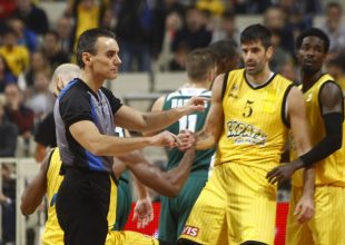 Δίχως Σάκοτα και Τζέιμς η ΑΕΚ κόντρα στον Πανιώνιο