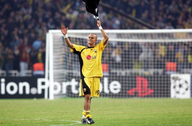 Το πανηγύρισε και ο Σέζαρ! (ΦΩΤΟ)