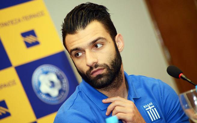 Τζαβέλλας: «Να κερδίσει το ποδόσφαιρο…» (pic)