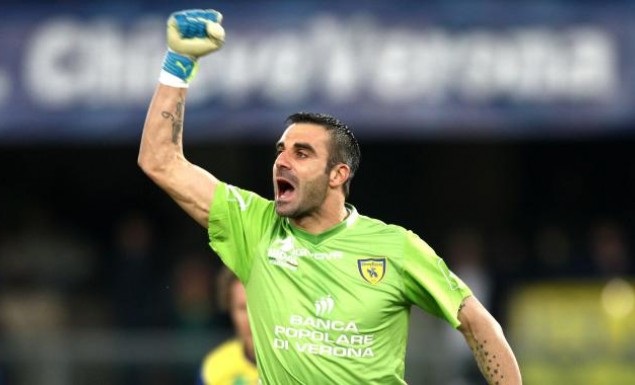 Κατέβασε τα ρολά ο Σορεντίνο! (vid) Κατέβασε τα ρολά ο Σορεντίνο! (vid)