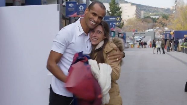 Η έκπληξη του Ριβάλντο στους φίλους της Μπαρτσελόνα Η έκπληξη του Ριβάλντο στους φίλους της Μπαρτσελόνα