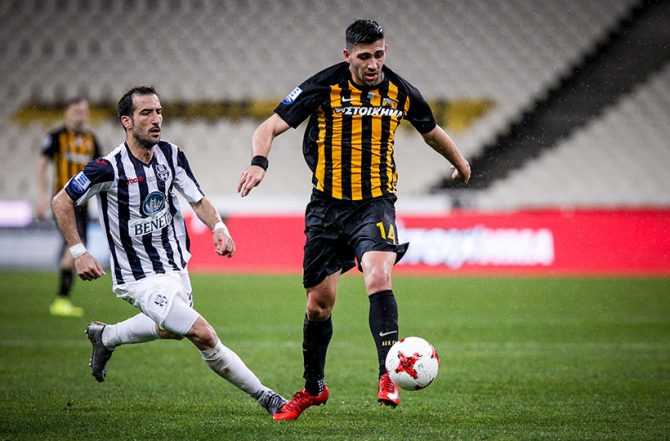 Μέσα ο Μπακασέτας, εξώ ο Λόπες