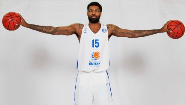 Ολοκληρώθηκε η μεταγραφή του Έλις στον Προμηθέα