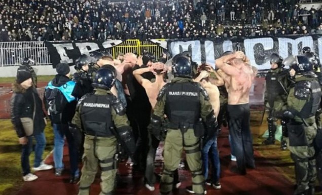 Μυθικό «ξύλο» στο Παρτιζάν – Ερυθρός Αστέρας! (vids, pics) Μυθικό «ξύλο» στο Παρτιζάν – Ερυθρός Αστέρας! (vids, pics)