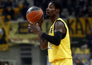 Μάνι Χάρις: Ένα βήμα πριν την υπέρβαση η Βασίλισσα