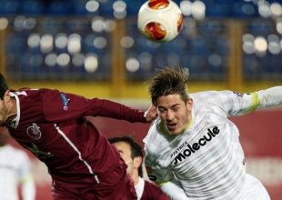 Χτυπάει τον διεθνή Ισλανδό Σκούλασον ο Απόλλων