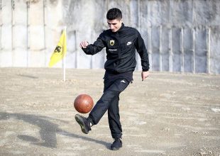 Βραβεύονται οι παίκτες της ΑΕΚ! (PICS)