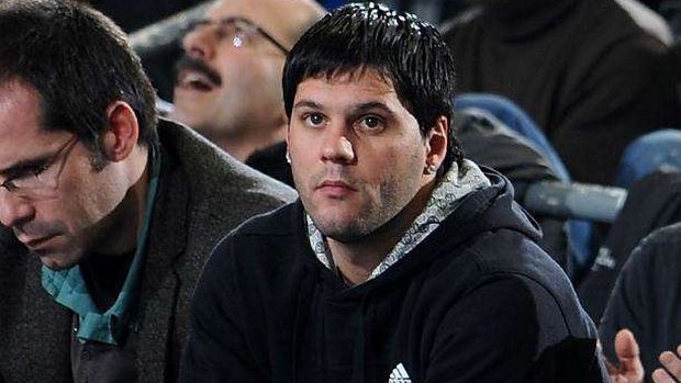 Αίματα και όπλο στο σκάφος του αδερφού του Μέσι!