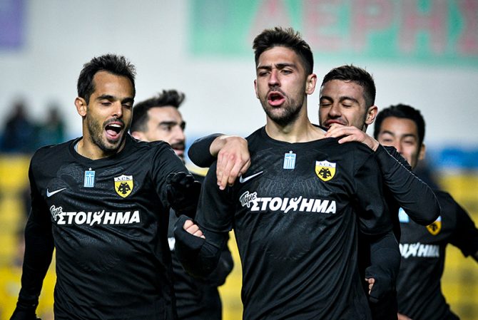 Τρεις απουσίες για τον Χιμένεθ