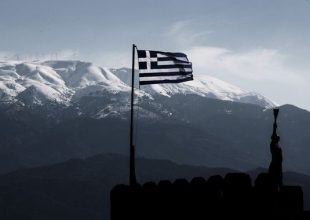 Στα λευκά η χώρα – Που χρειάζονται αλυσίδες