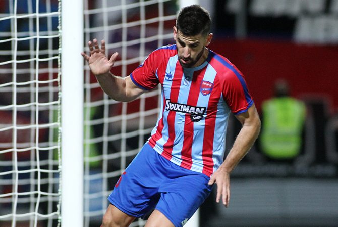 Προσφυγή Οικονόμου στον Πανιώνιο