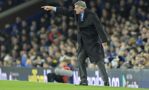 Ο Άλαρνταϊς ακύρωσε το χριστουγεννιάτικο πάρτι της Έβερτον