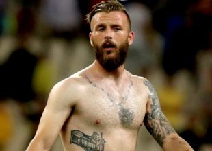 Η απίστευτη ιστορία πίσω από την αποβολή του Σκόνδρα