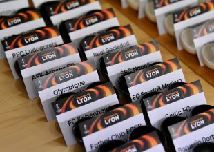 Στη Νιον η ΑΕΚ (ΦΩΤΟ)