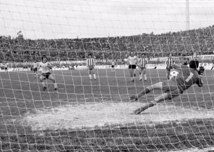 «Λίγο» το 2-0 στον Ολυμπιακό (vid)