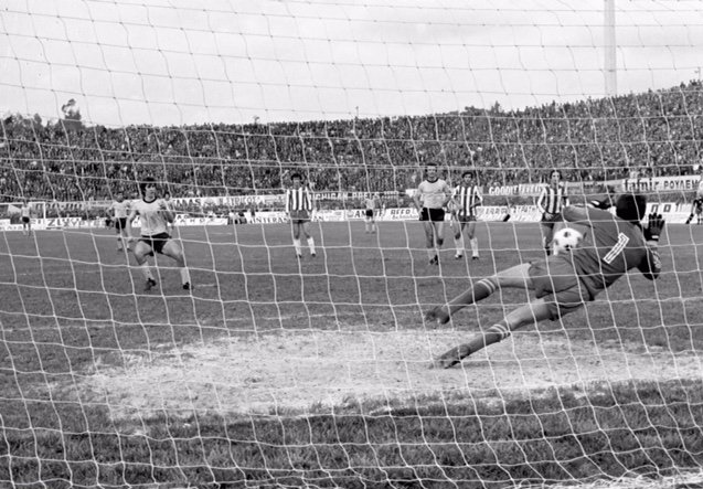 «Λίγο» το 2-0 στον Ολυμπιακό (vid)