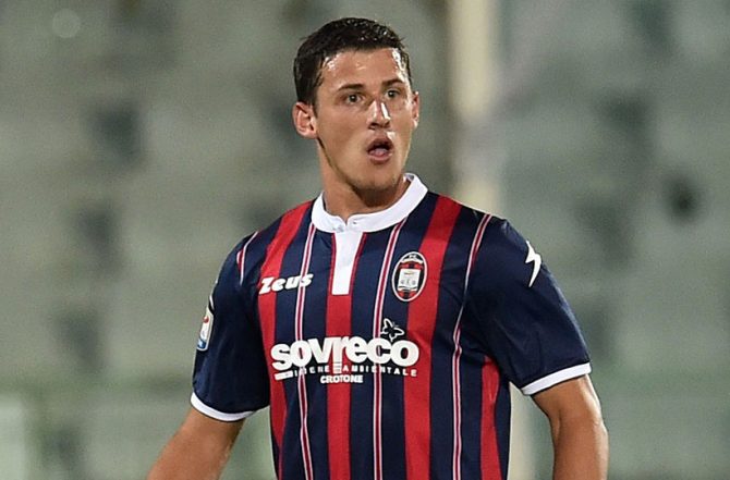 «Ξέρουμε το ενδιαφέρον της ΑΕΚ για Τόνεφ»