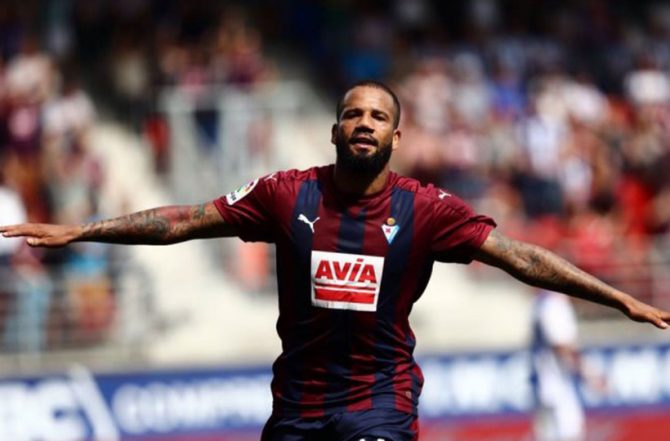 «Ναυάγιο» και με Μπεμπέ