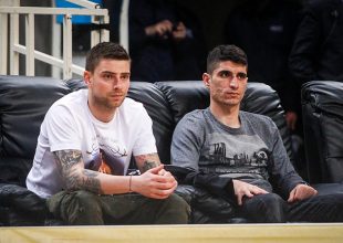 Αποθεώθηκαν και «Μόνο νίκη» (ΦΩΤΟ)