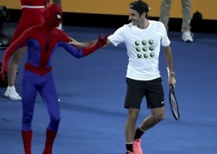Φέντερερ και Τζόκοβιτς συνάντησαν τον… Spiderman!