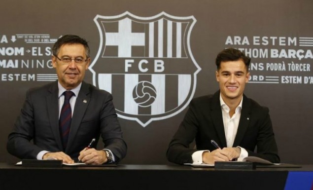 Υπέγραψε και… πάει Καμπ Νου ο Κοουτίνιο