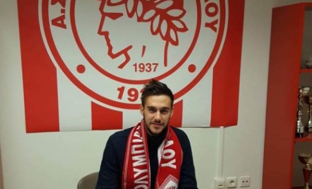 Ολυμπιακός Βόλου: «Ερυθρόλευκος» ο Χρήστου Ολυμπιακός Βόλου: «Ερυθρόλευκος» ο Χρήστου