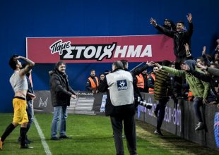 Κόσμος και ομάδα έγιναν ένα! (vid)