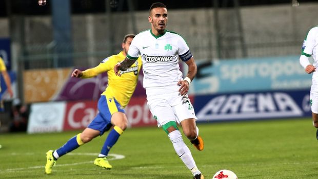 Πρόταση 2 εκατ. ευρώ για Κουρμπέλη η Τζένοα