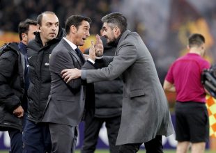 Έσβησε τούρτα ο Χιμένεθ που την έφερε ο Λυμπερόπουλος