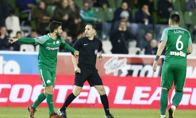 Παραπομπή Μπλάνα για τρία πέναλτι στη Λεωφόρο!