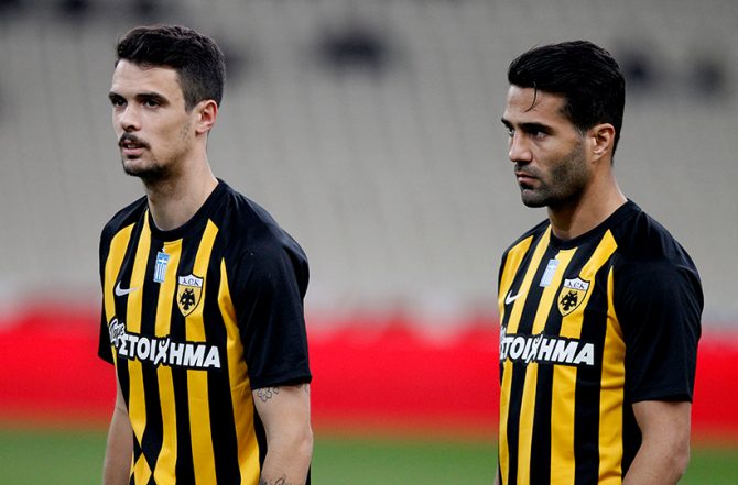 Με 3-5-2- και προβάδισμα Μοράν-Κονέ για τα χαφ