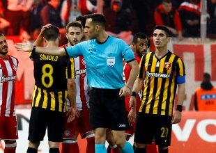 Και κλάμα ο Κούλης ρε παιδάκι μου…!