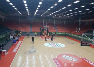 Προπονήθηκε η ΑΕΚ στο Kara Ali Acar Sport Hall