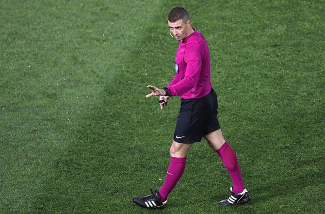 Ο Στυλιαράς σφυρίζει το ΑΕΚ – ΠΑΣ