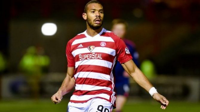 Ογκμποε: «Δεν περίμενα πως από τον ΟΦΗ θα βρεθώ στη Χάμιλτον» Ογκμποε: «Δεν περίμενα πως από τον ΟΦΗ θα βρεθώ στη Χάμιλτον»