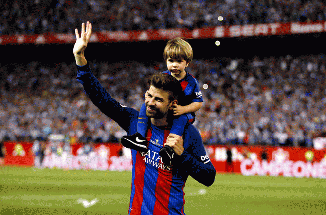 Για πάντα στην Μπάρτσα ο Πικέ