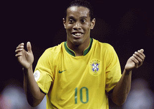 Συγκινητικός ο Ροναλντίνιο στην ανακοίνωση για το τέλος του