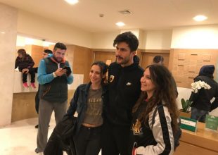 Δεν φεύγει ο κόσμος απ’ το ξενοδοχείο (ΦΩΤΟ)