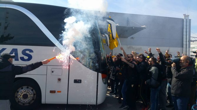 Το AEK1924 στην άφιξη της κυπελλούχου Ελλάδος (vid+pics)