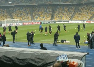 H άφιξη της αποστολής στο Ολιμπίνσκι (vid)