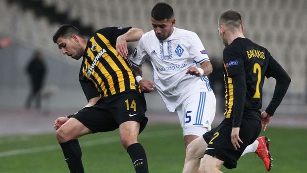 Ντερλίς Γκονσάλες: «Αυτός με το 7 είναι πολύ καλός» Ντερλίς Γκονσάλες: «Αυτός με το 7 είναι πολύ καλός»