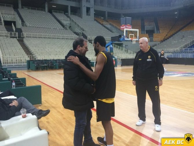 Με Πάντερ και Αγγελόπουλο η προπόνηση