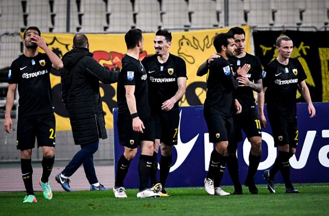 Η εντεκάδα της ΑΕΚ