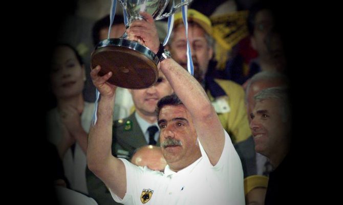 Η ΑΕΚ τιμά την μνήμη του Γιάννη Παθιακάκη (ΦΩΤΟ)