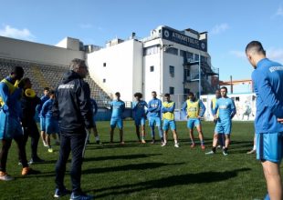 Αμφίβολος ο Ντιγκινί για τον αγώνα του Ατρόμητου με την ΑΕΚ