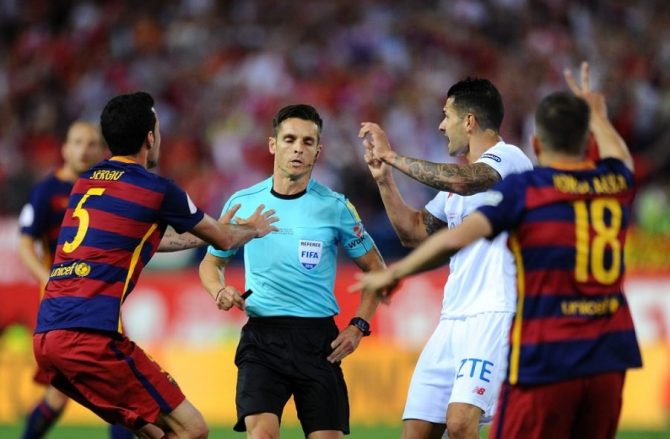 Οι διαιτητές του ΑΕΚ – Ντιναμό