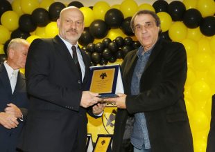 4αρα με Τάκη (vid)